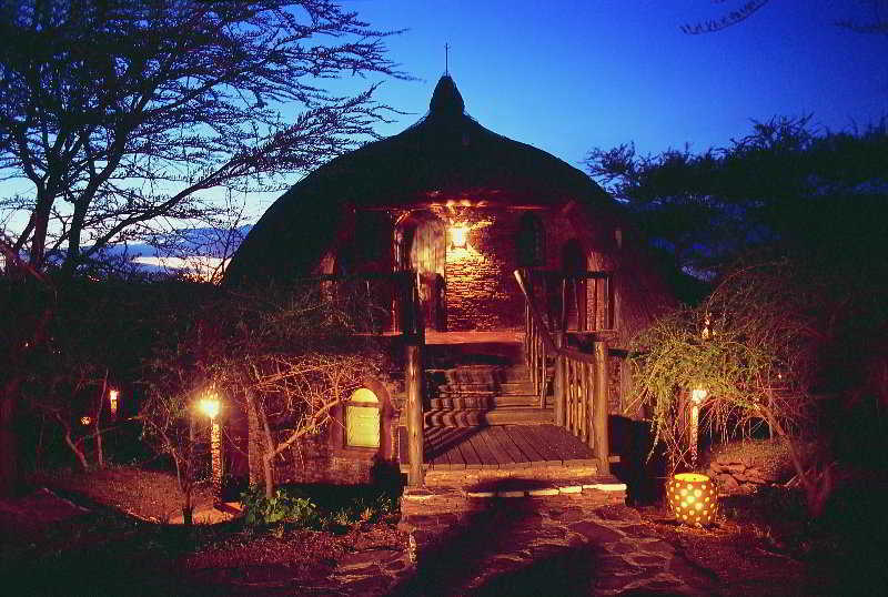 Serengeti Serena Safari Lodge Zewnętrze zdjęcie